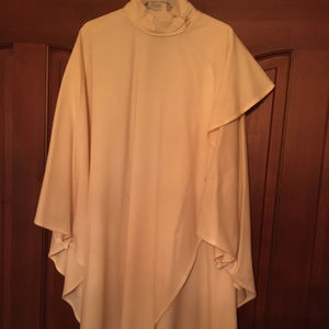 Vintage Ivory Wool Wrap Cape